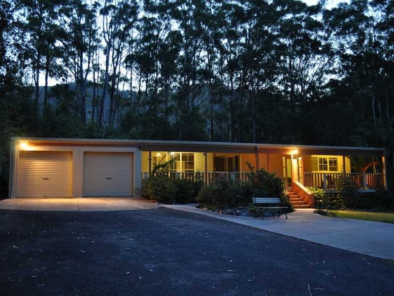 414 Ocean Drive, Laurieton NSW 2443