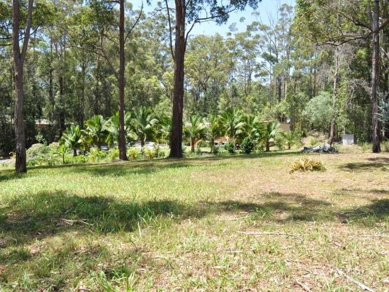 414 Ocean Drive, Laurieton NSW 2443