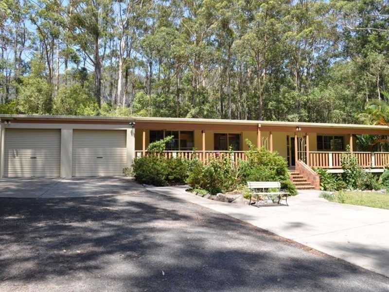 414 Ocean Drive, Laurieton NSW 2443