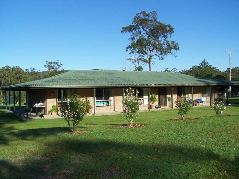 67 Miles Drive, Herons Creek NSW 2443