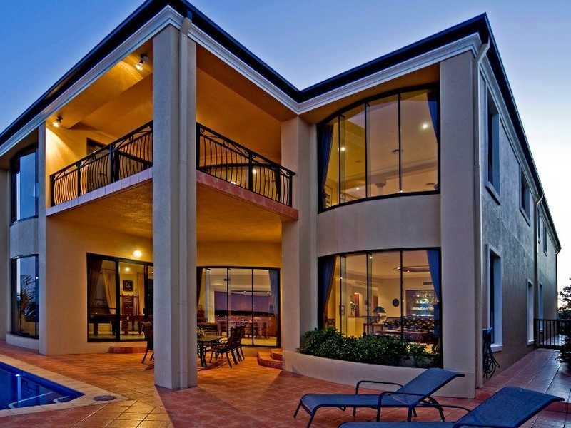 Sovereign Islands QLD 4216