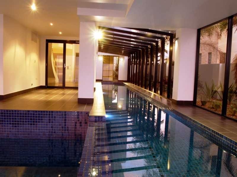 Sovereign Islands QLD 4216