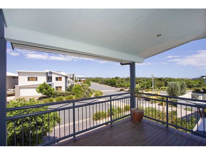 584 Casuarina Way, Casuarina NSW 2487