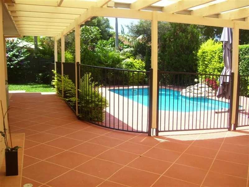 20 Manly Drive, Robina QLD 4226