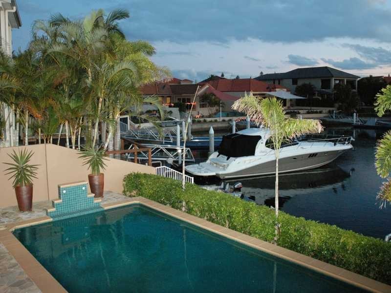 Paradise Point QLD 4216