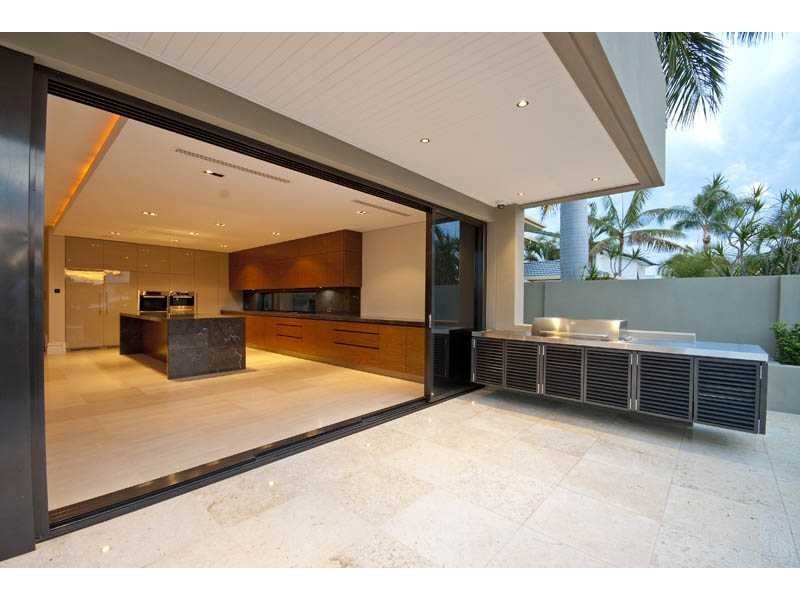 52 The Promenade, Isle Of Capri QLD 4217