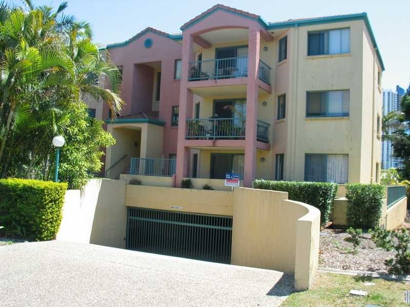 2/37 Meron Street, Southport QLD 4215