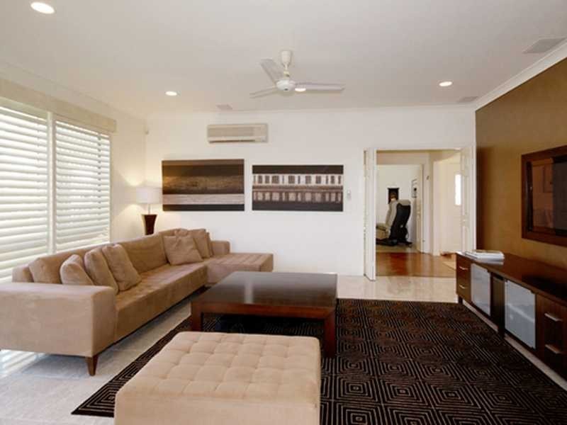 12 Portobello Drive, Mermaid Waters QLD 4218