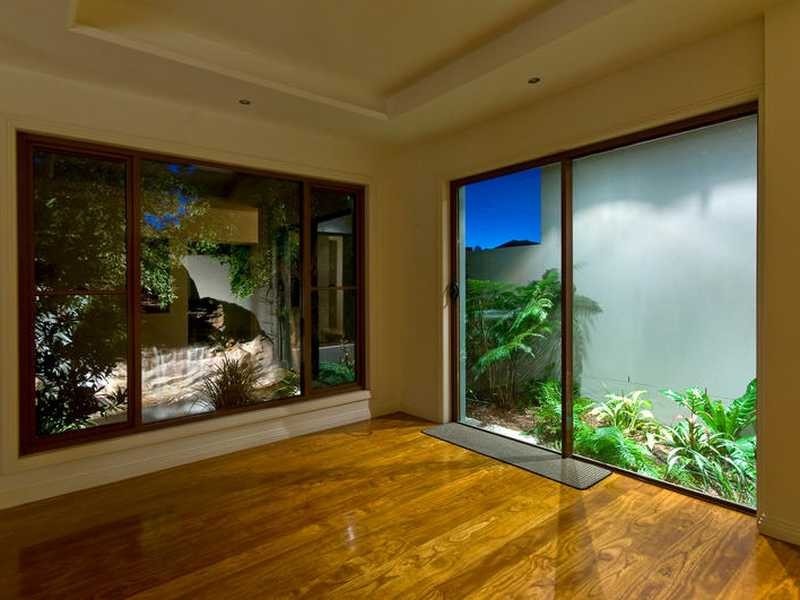 813 Legend Trail, Robina QLD 4226