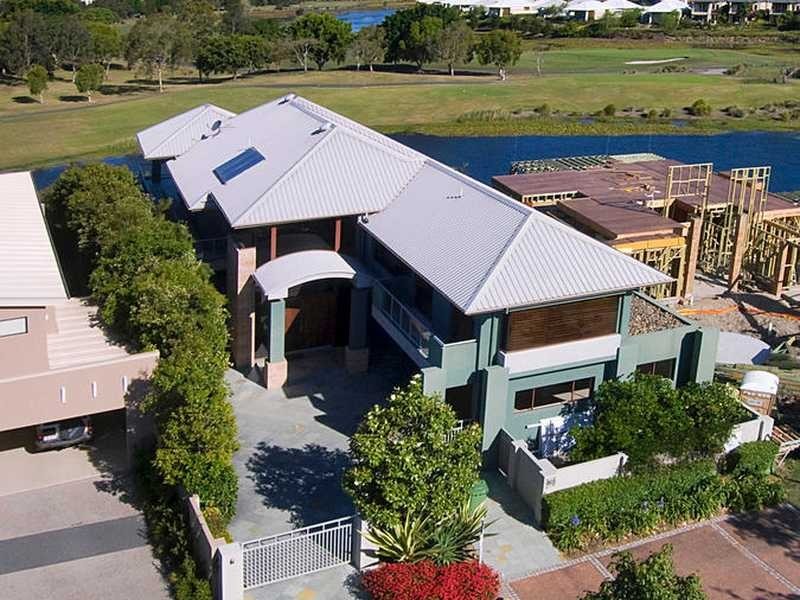 813 Legend Trail, Robina QLD 4226