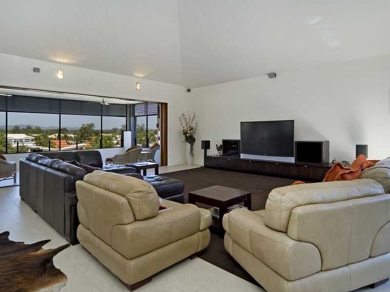 4711 The Parkway, Hope Island QLD 4212