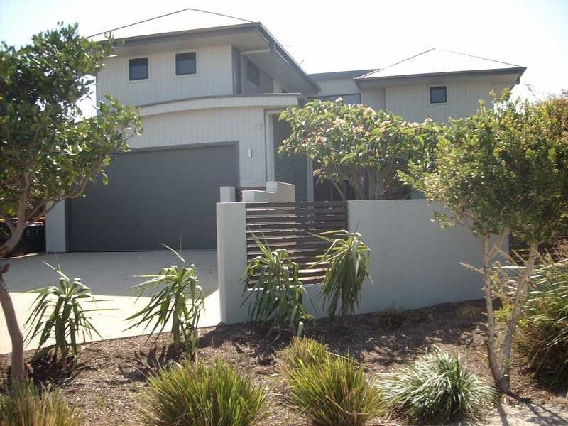 4 Petrel Place, Casuarina NSW 2487