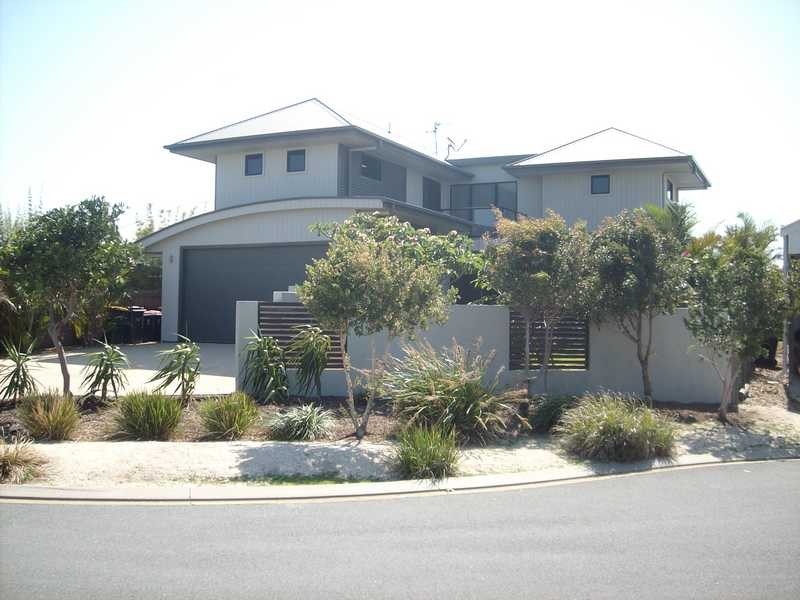 4 Petrel Place, Casuarina NSW 2487