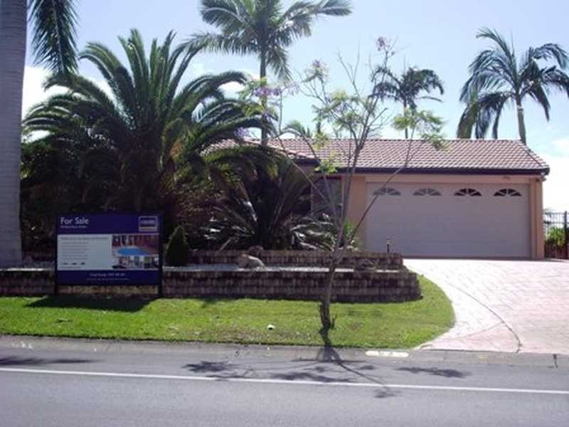 20 Manly Drive, Robina QLD 4226