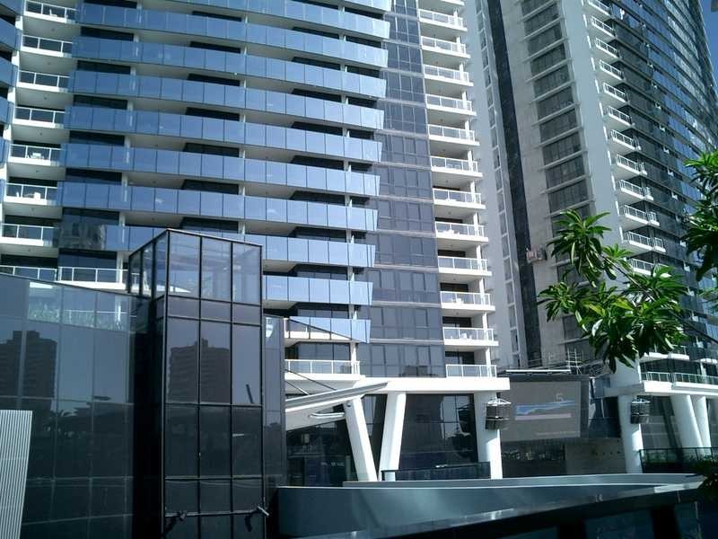 9 Ferny Avenue, Surfers Paradise QLD 4217