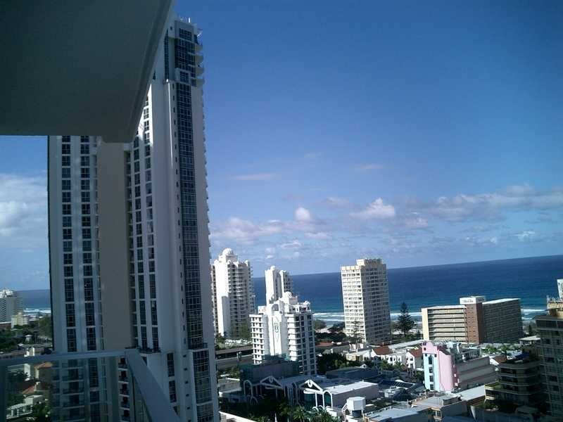 9 Ferny Avenue, Surfers Paradise QLD 4217