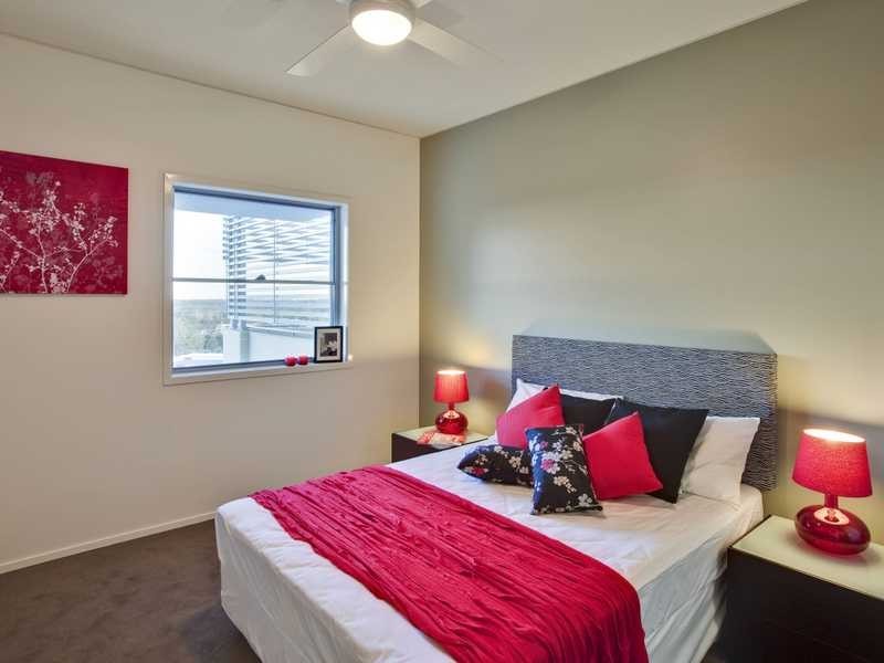 Shop 1A/ 12 Sir John Overall Drive, Helensvale QLD 4212