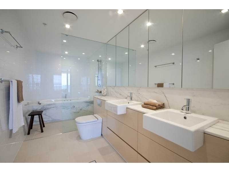 Apartment/2102 Ambience on Burleigh Gold Coast Highway, Burleigh Heads QLD 4220