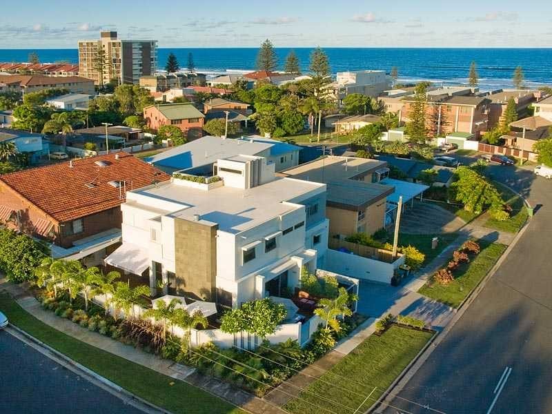 23 Messines Crescent, Miami QLD 4220