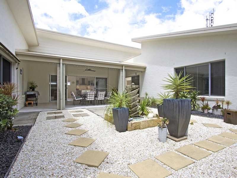 14 Acolus Court, Casuarina NSW 2487