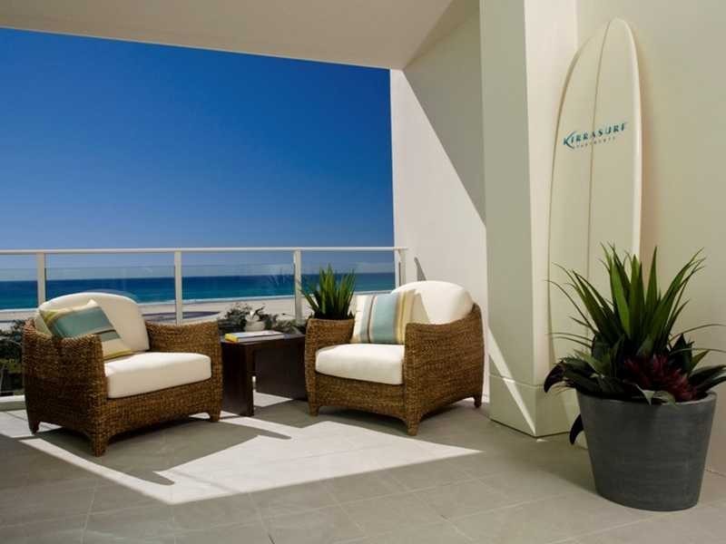 204/2 Creek Street, Kirra QLD 4225