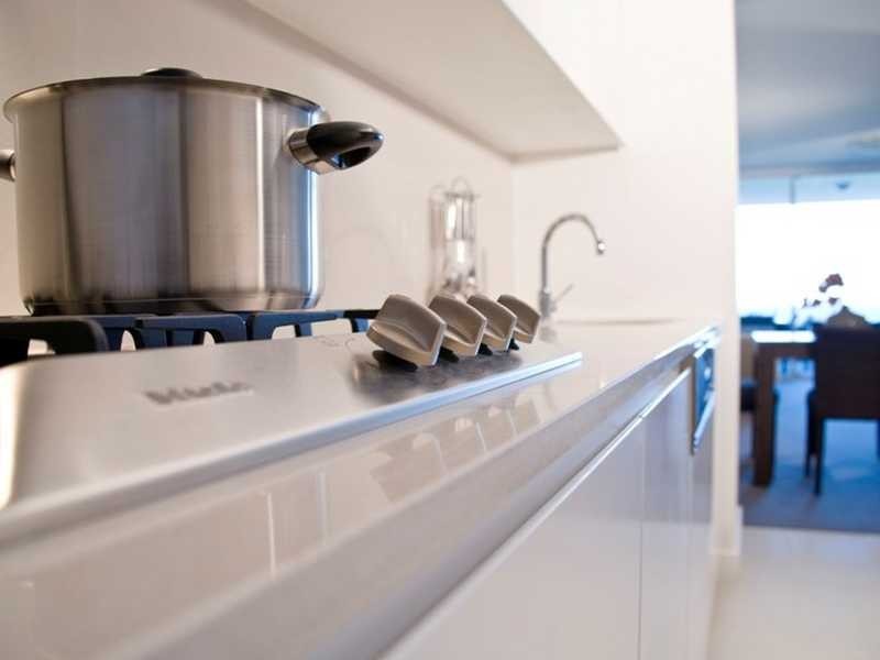 204/2 Creek Street, Kirra QLD 4225