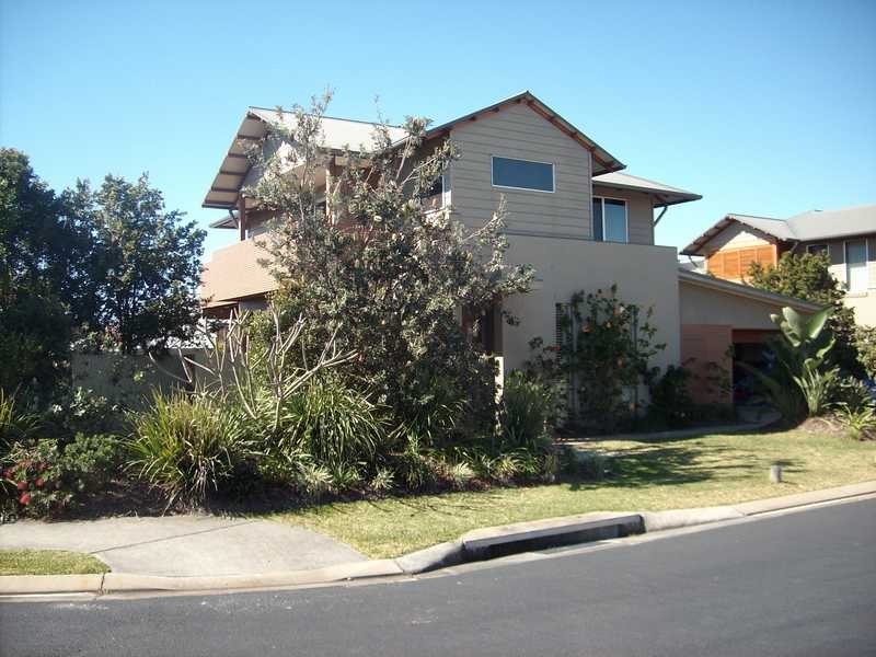 1/5 Dianella Drive, Casuarina NSW 2487