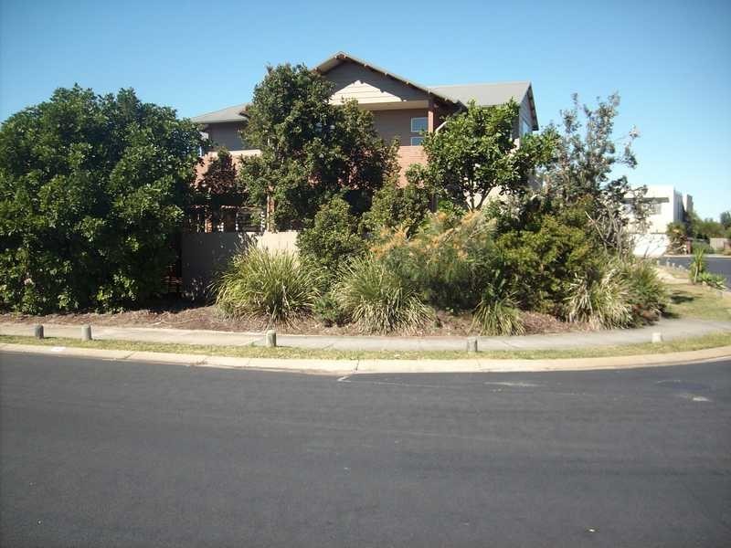 1/5 Dianella Drive, Casuarina NSW 2487