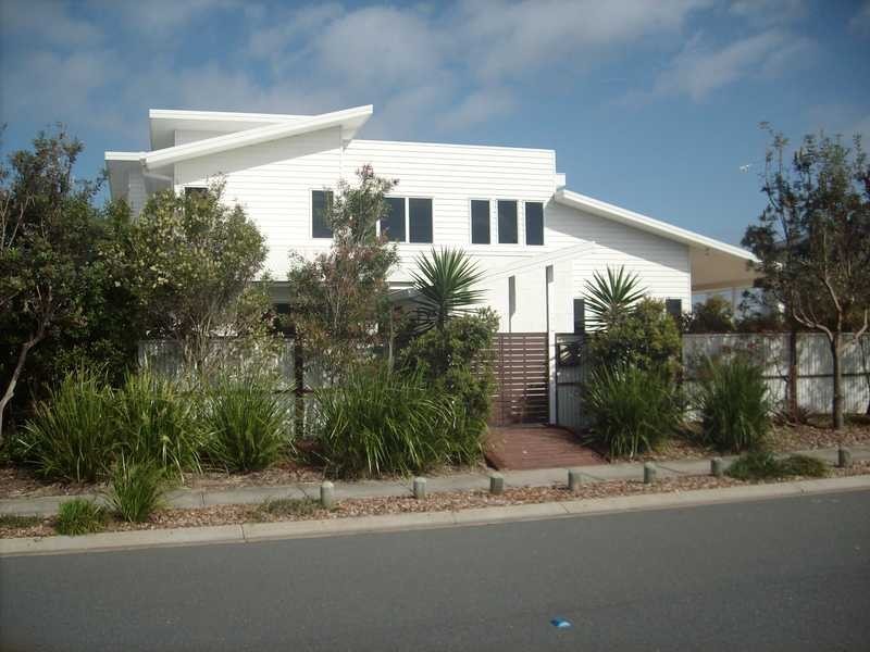 1 Aeolus lane, Casuarina NSW 2487