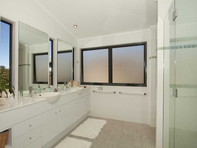 24 Collins Lane, Casuarina NSW 2487