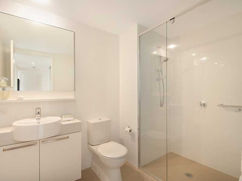 Apartment 7408/323 Bayview Street, Hollywell QLD 4216