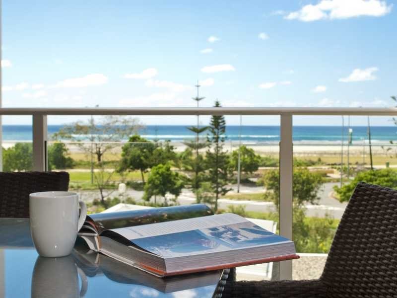 Apartment 203/2 Creek Street, Kirra QLD 4225