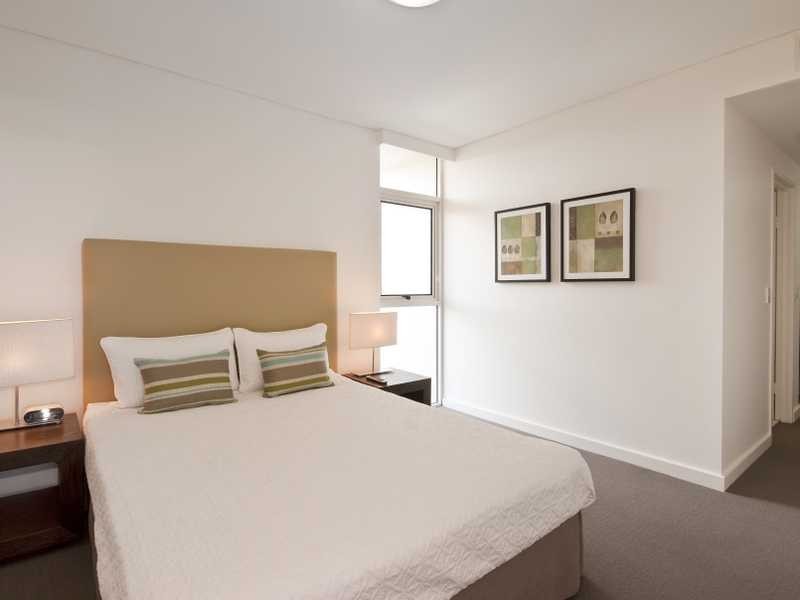 Apartment 203/2 Creek Street, Kirra QLD 4225