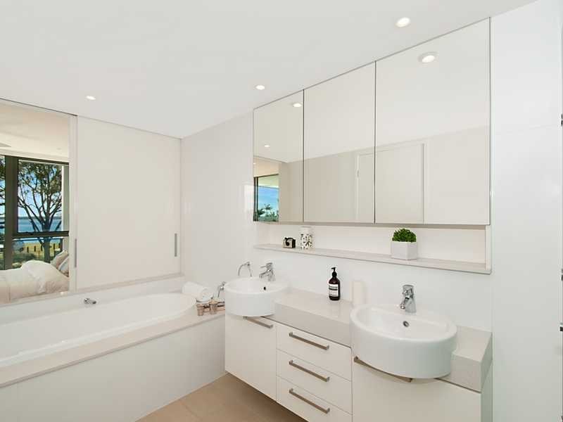 Apartment 7201/323 Bayview Street, Hollywell QLD 4216