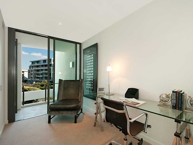 Apartment 7302/323 Bayview Street, Hollywell QLD 4216