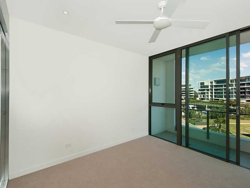 Apartment 7302/323 Bayview Street, Hollywell QLD 4216