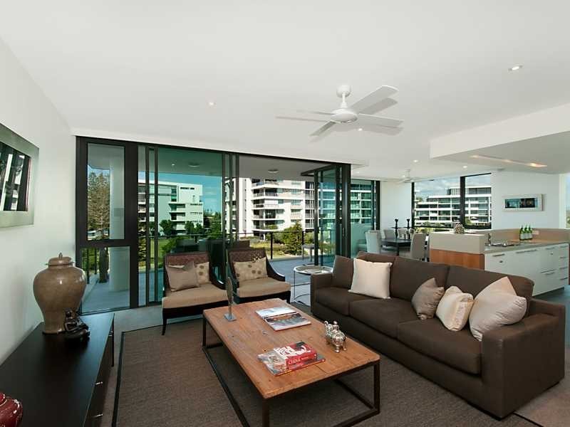 Apartment 7308/323 Bayview Street, Hollywell QLD 4216