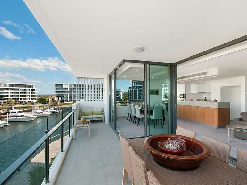 Apartment 7308/323 Bayview Street, Hollywell QLD 4216