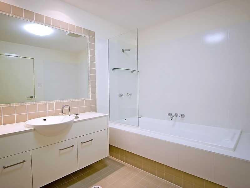 9 The Beach House, Casuarina NSW 2487