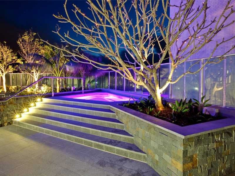 Unit 902/1 Douglas Street, Kirra QLD 4225