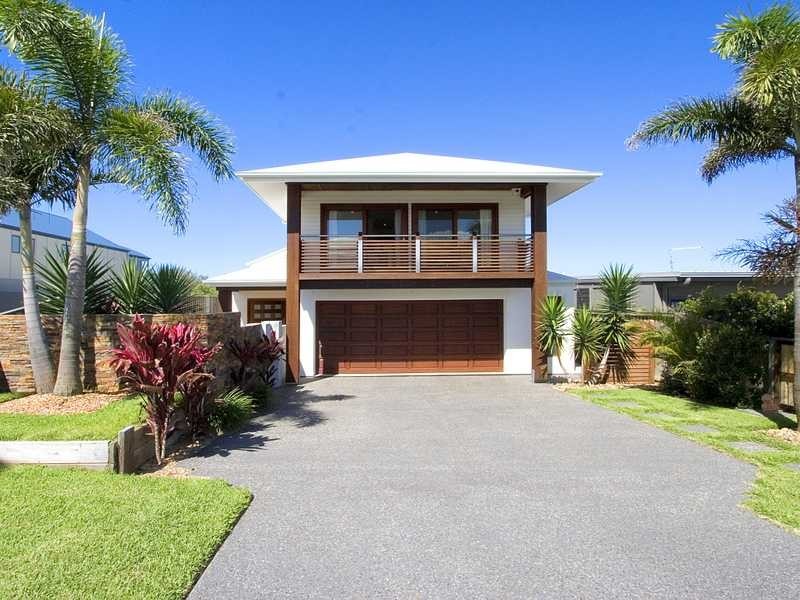 8 Hyndes Lane, Casuarina NSW 2487