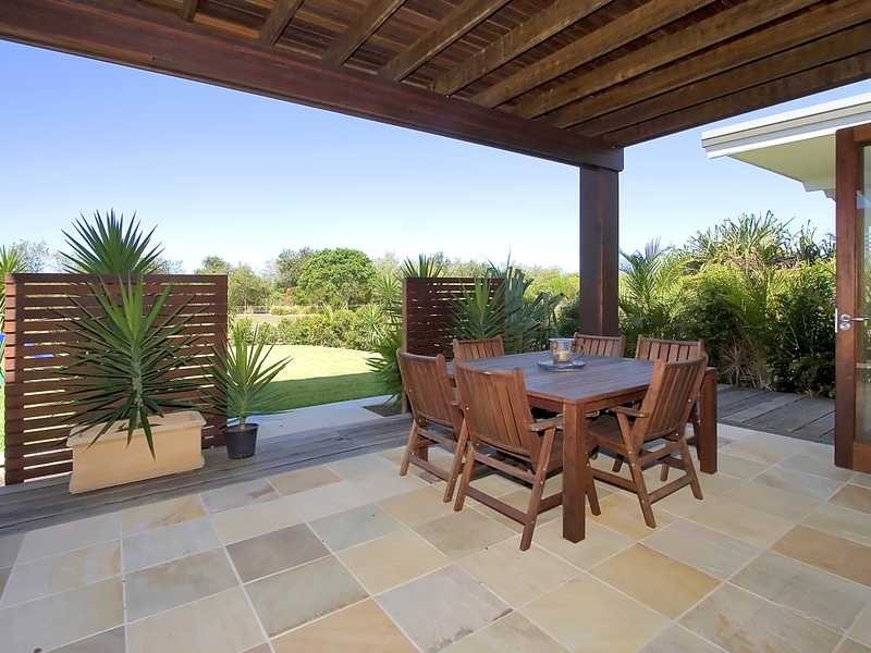 8 Hyndes Lane, Casuarina NSW 2487
