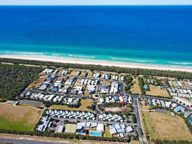 586 Casuarina Way, Casuarina NSW 2487