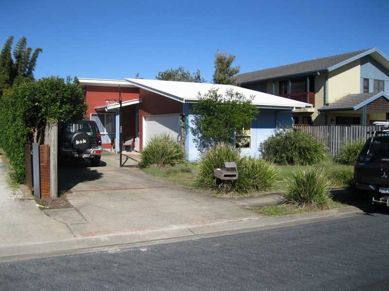 12 Pheeny lane, Casuarina NSW 2487