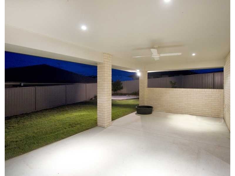 21 Lennox Circuit, Pottsville NSW 2489