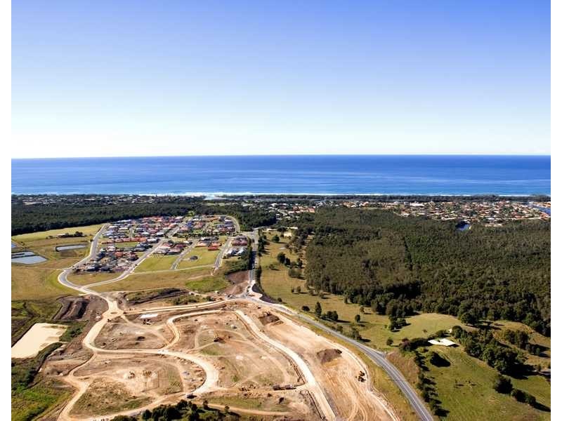27 Lennox Circuit, Pottsville NSW 2489