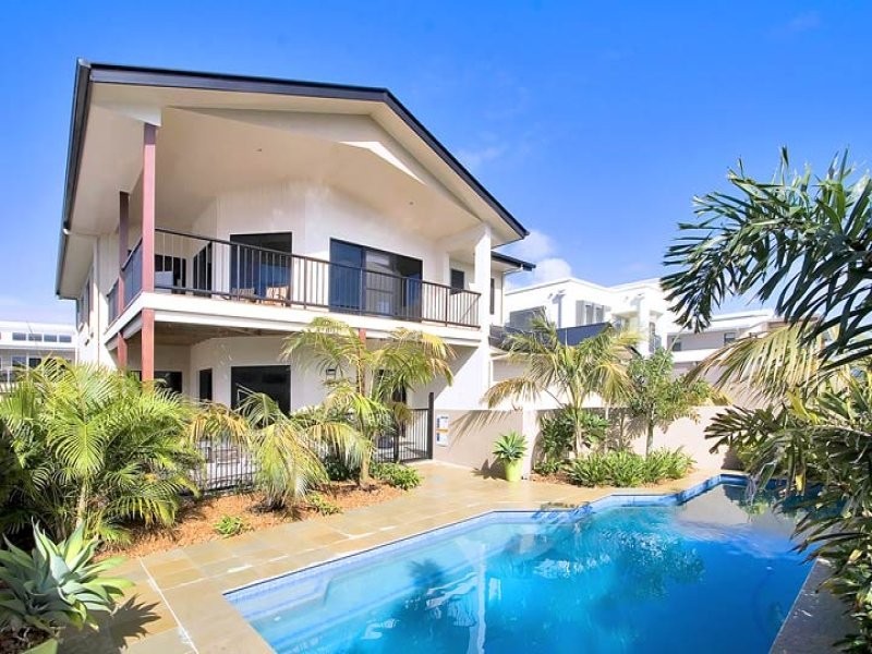 8 Malibu Circuit, Kingscliff NSW 2487