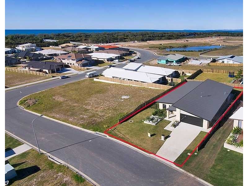 3 Woodfull Crescent, Pottsville NSW 2489