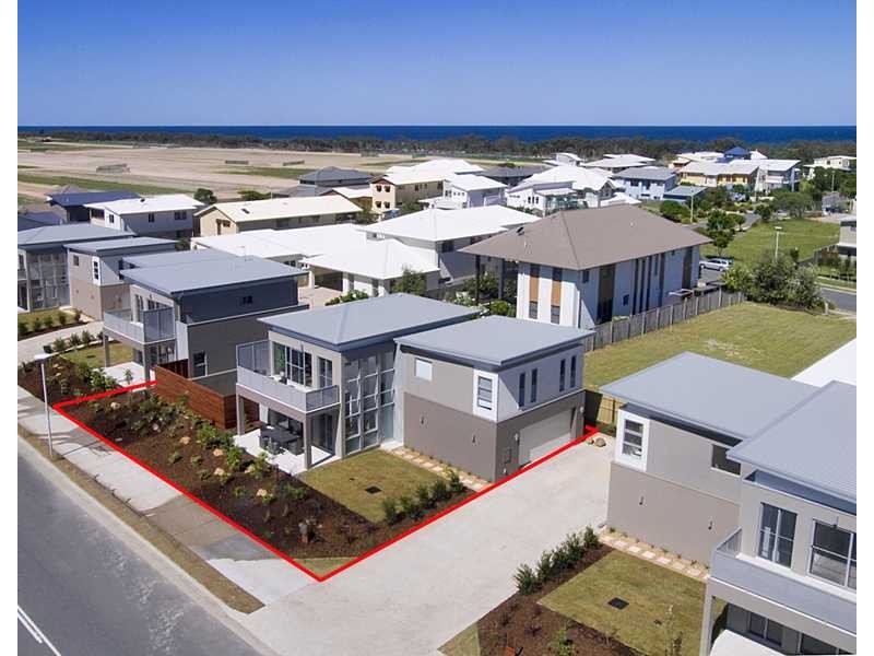 1/195 Casuarina Way, Casuarina NSW 2487