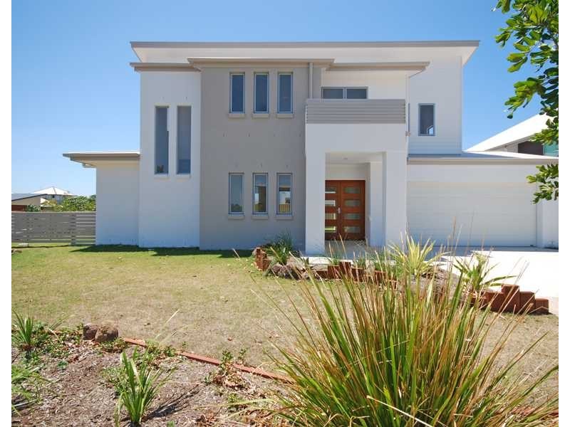 2/1 Coogera Lane, Casuarina NSW 2487